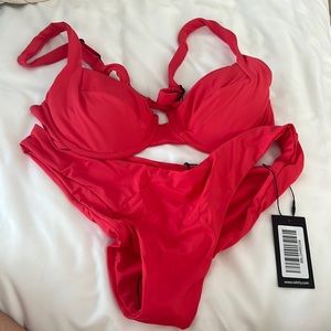 Vetchy LAGUNA BIKINI RED SET (bottoms NWT)